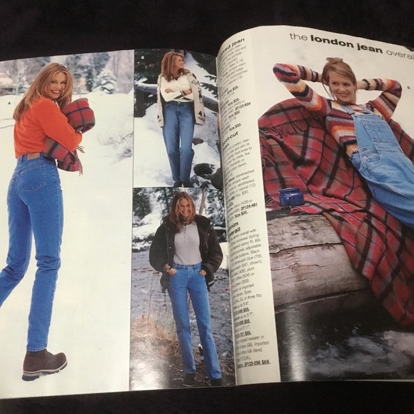 Victoria Secret Christmas 1997 Dreams & Fantasies Issue - Picture 4 of 16